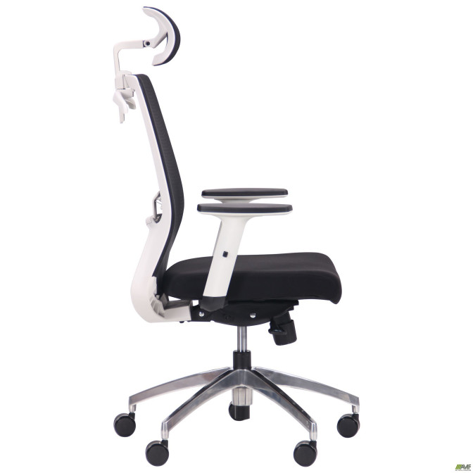 Кресло Install White, Alum, Black/Black AMF