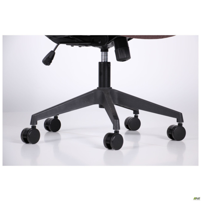 Крісло Uran Black HR сидіння Сідней-26/спинка Сітка SL-00 чорна AMF