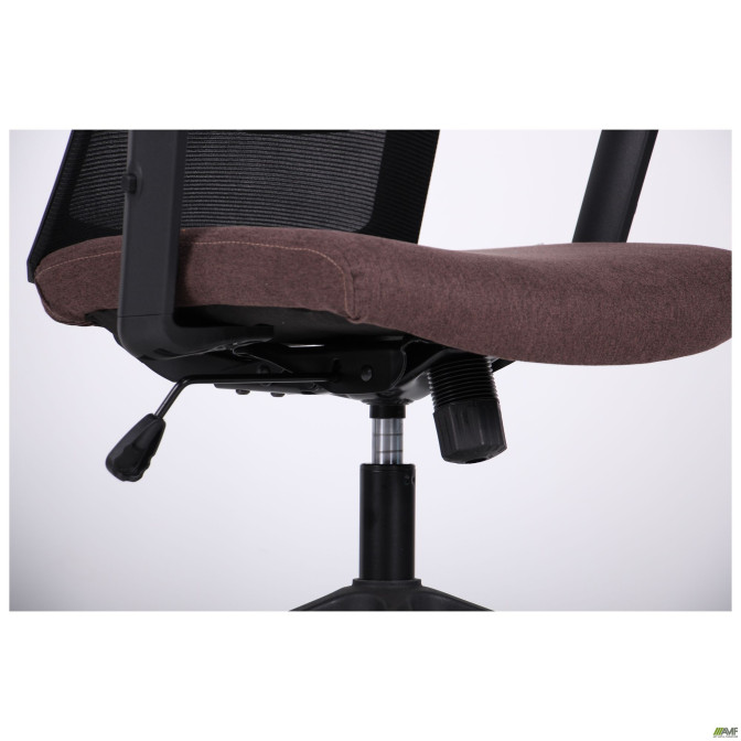 Крісло Uran Black HR сидіння Сідней-26/спинка Сітка SL-00 чорна AMF